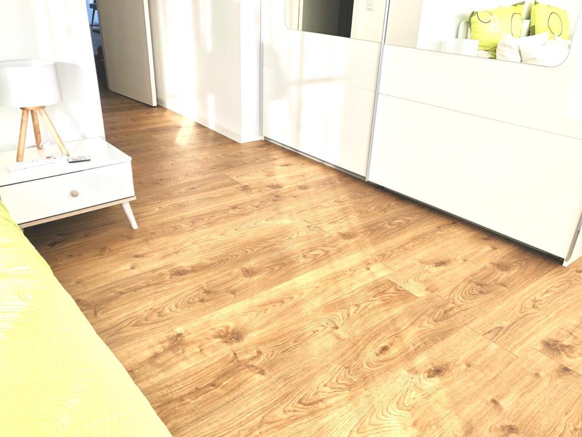 Panorama Penthouse Apartment Mit Klima Und Whirlpool Fuer Bis Zu 6 Personen フランケンタール エクステリア 写真