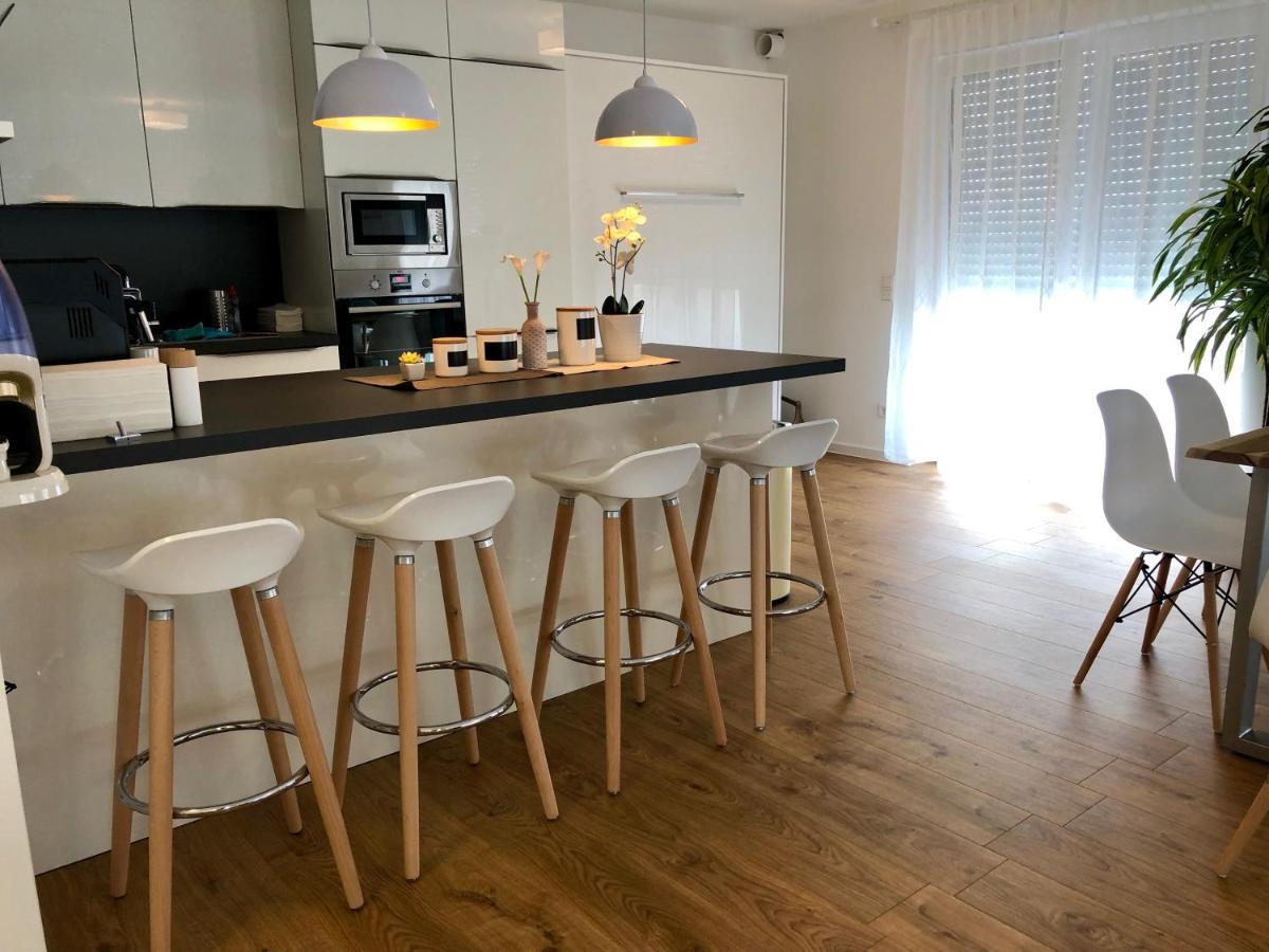 Panorama Penthouse Apartment Mit Klima Und Whirlpool Fuer Bis Zu 6 Personen フランケンタール エクステリア 写真