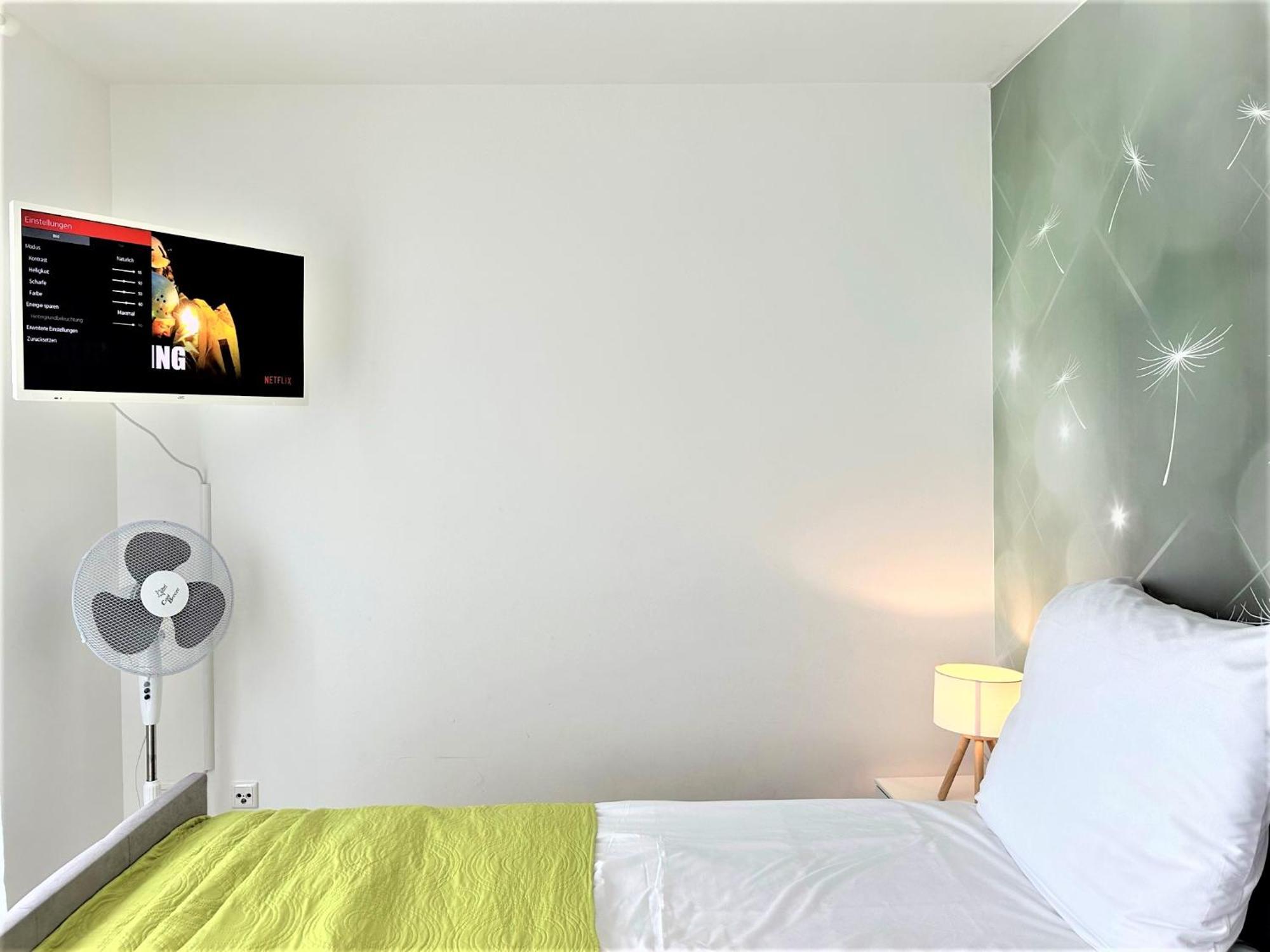 Panorama Penthouse Apartment Mit Klima Und Whirlpool Fuer Bis Zu 6 Personen フランケンタール エクステリア 写真
